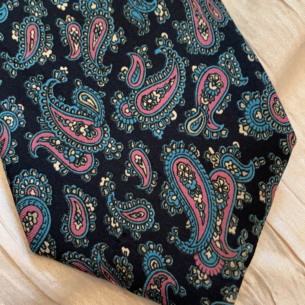Daks paisley silk tie- vintage